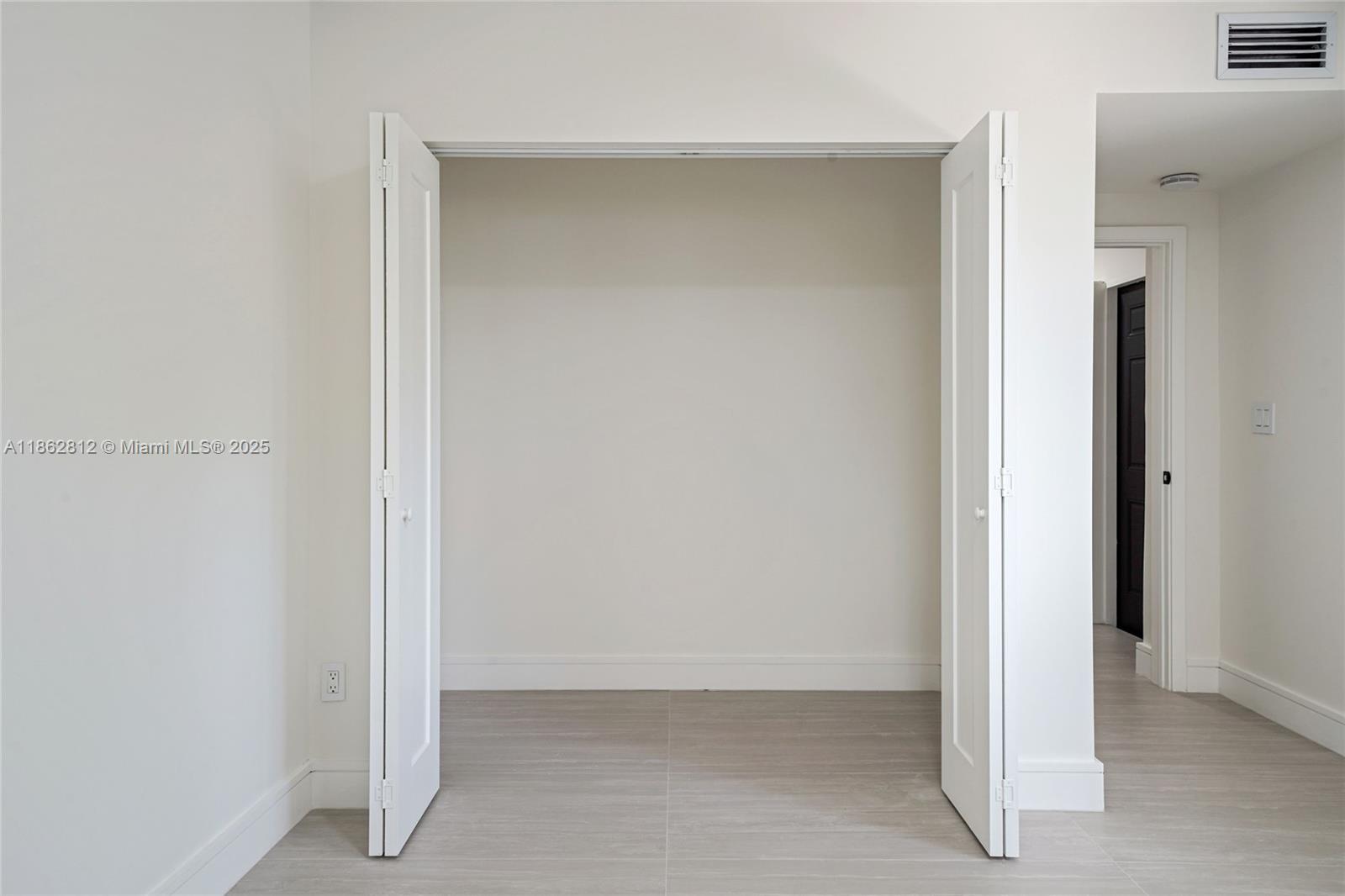 North Miami Estates - Residential