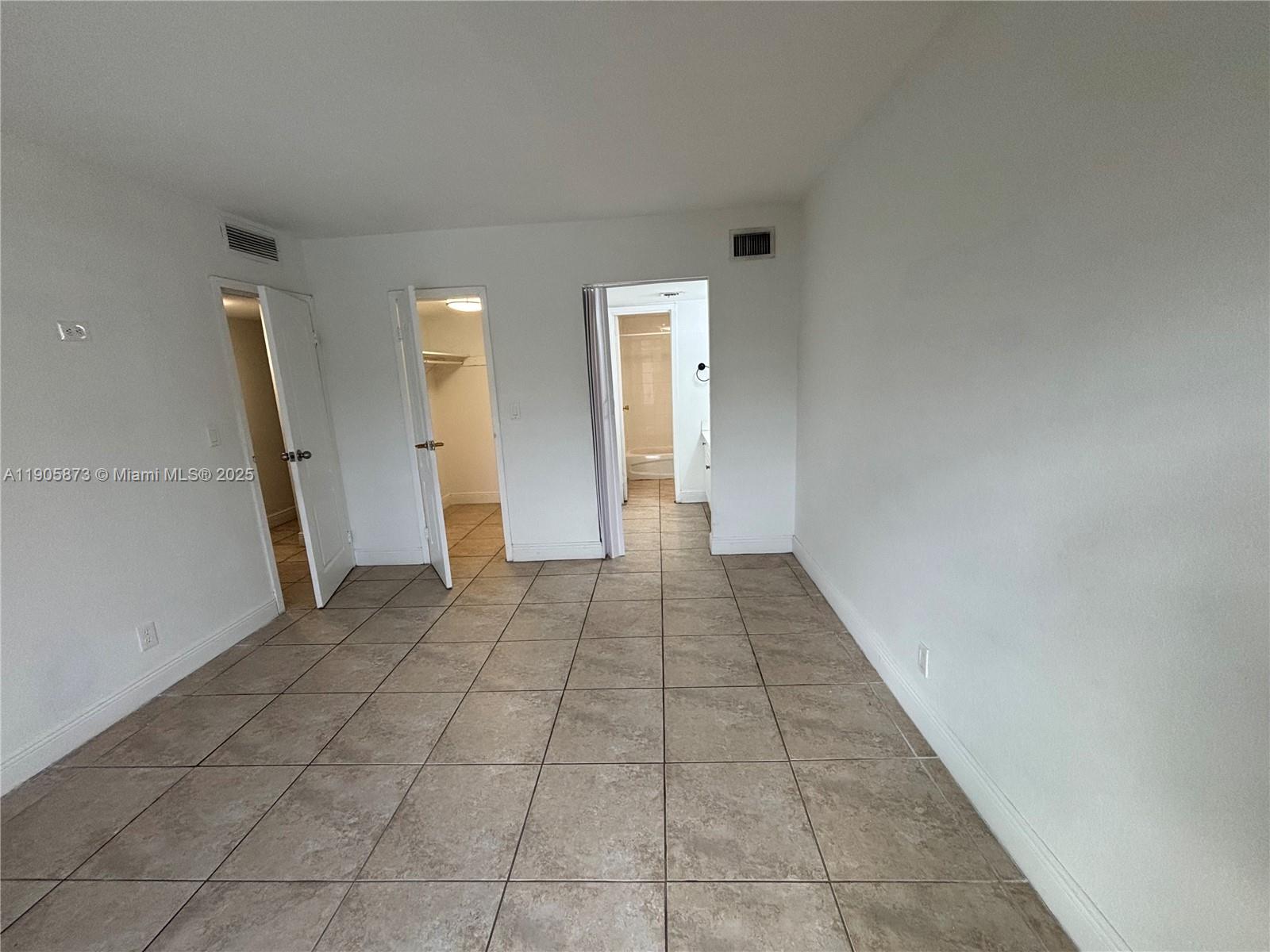 DORAL GARDENS II CONDO - Residential Lease