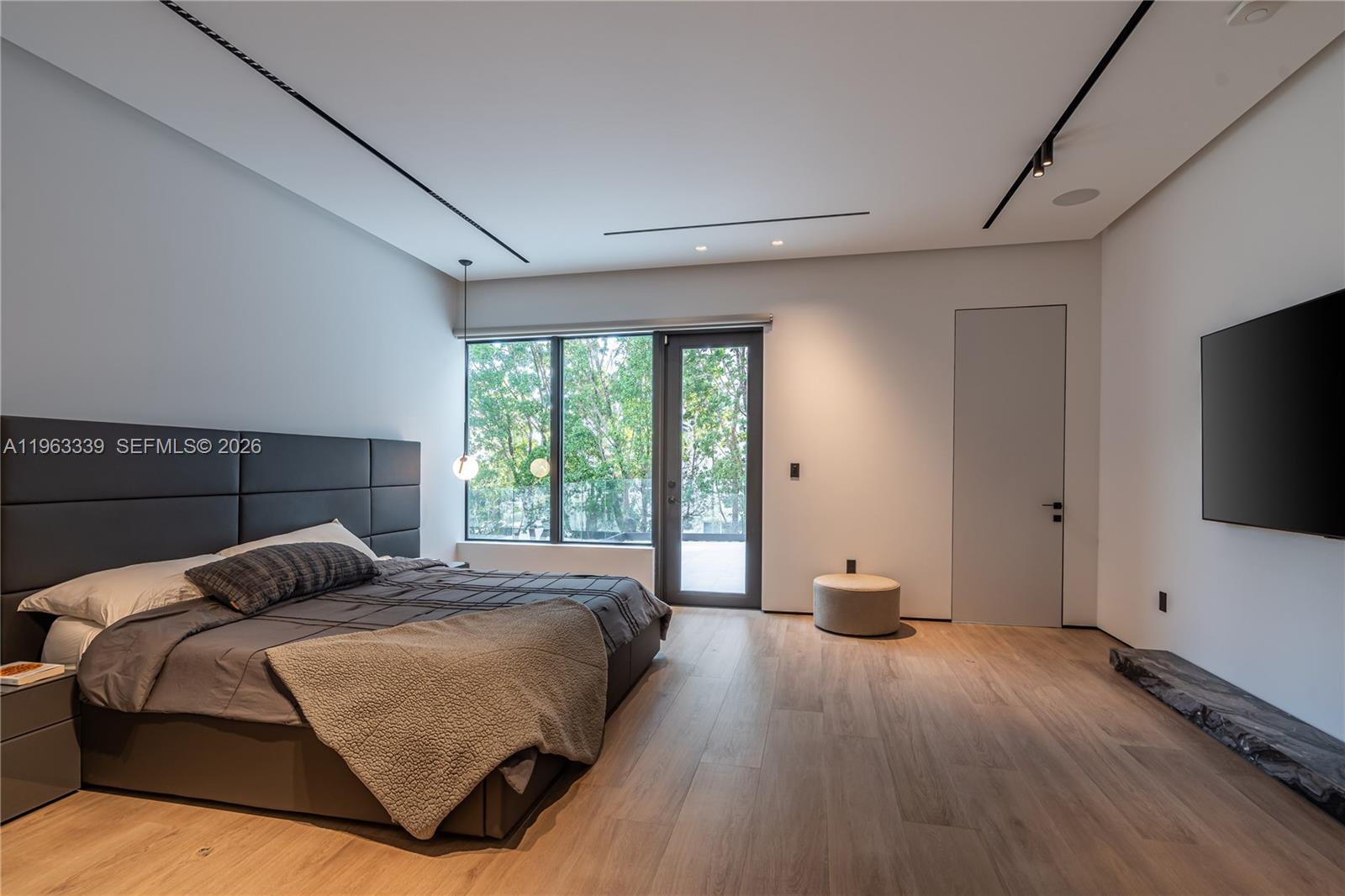 GRAND FLORIDIAN ESTATES - Residential