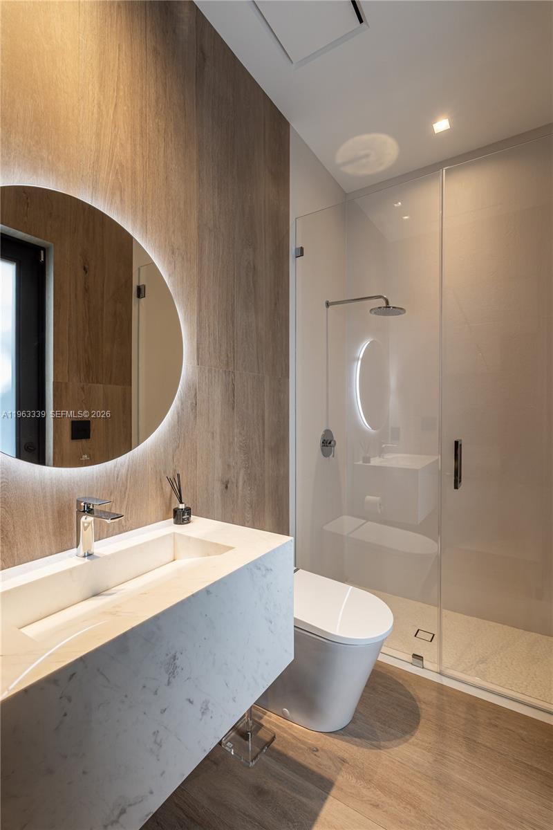 GRAND FLORIDIAN ESTATES - Residential