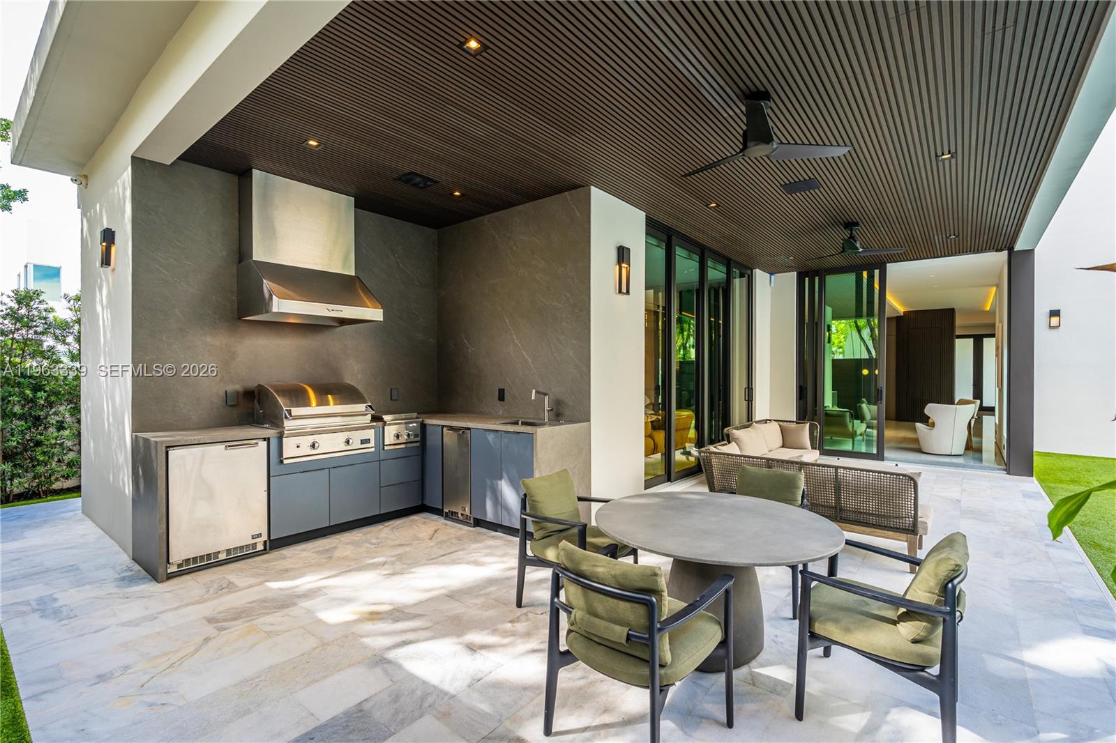 GRAND FLORIDIAN ESTATES - Residential