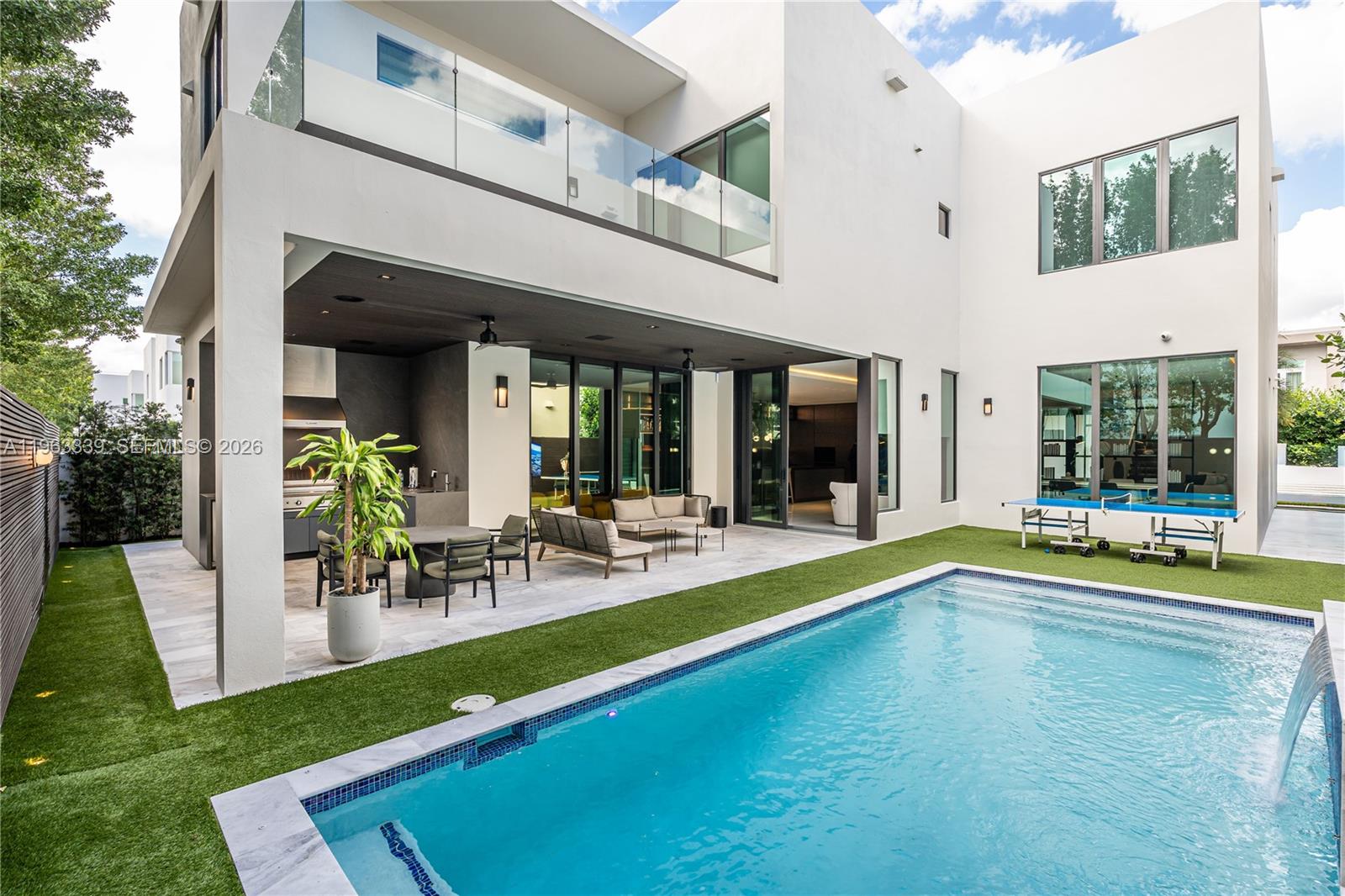 GRAND FLORIDIAN ESTATES - Residential