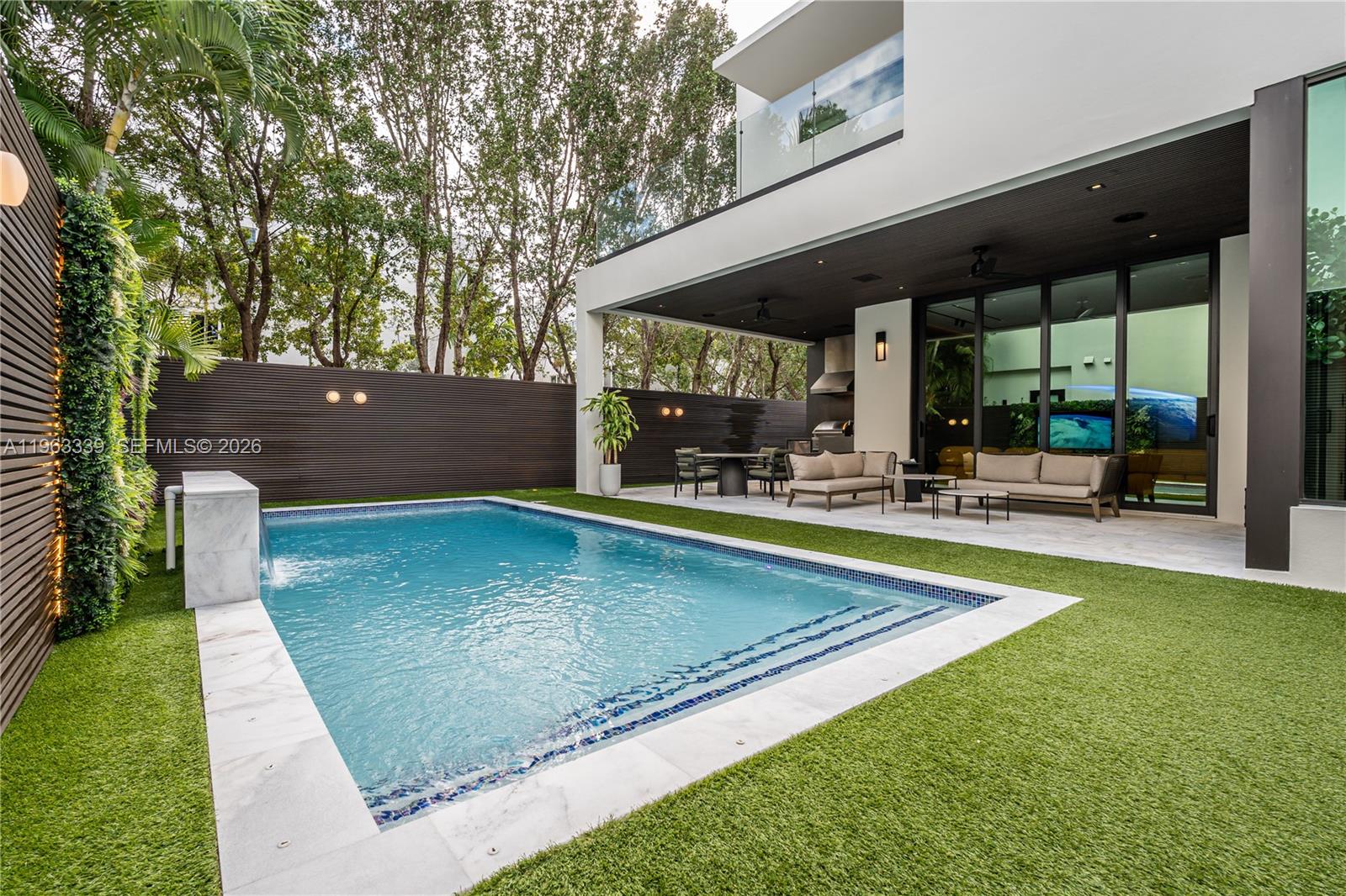 GRAND FLORIDIAN ESTATES - Residential