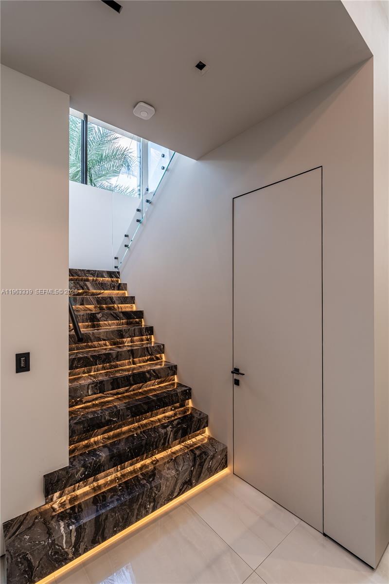 GRAND FLORIDIAN ESTATES - Residential