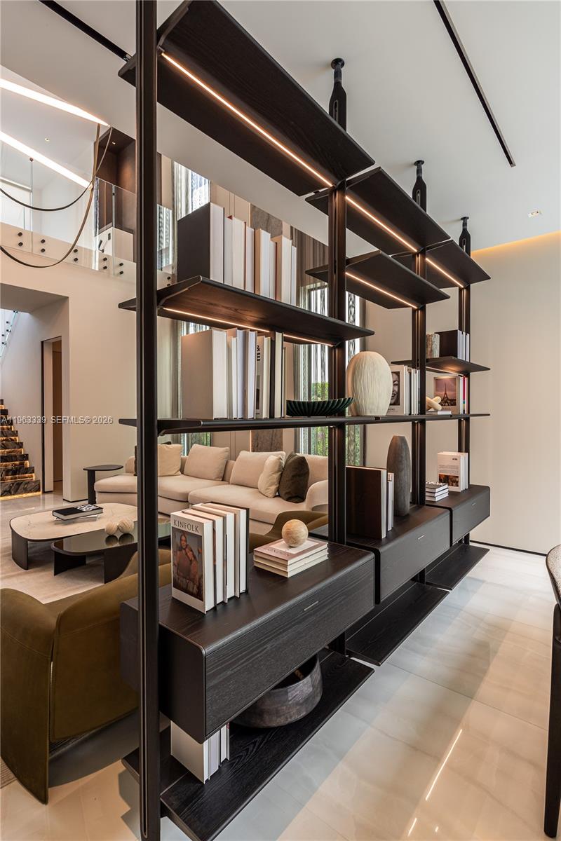 GRAND FLORIDIAN ESTATES - Residential