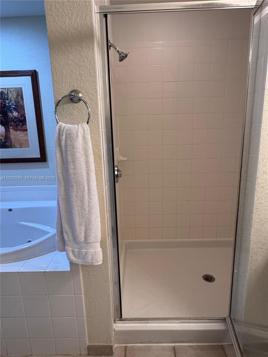 LAKE BUENA VISTA RESORT VI - Residential