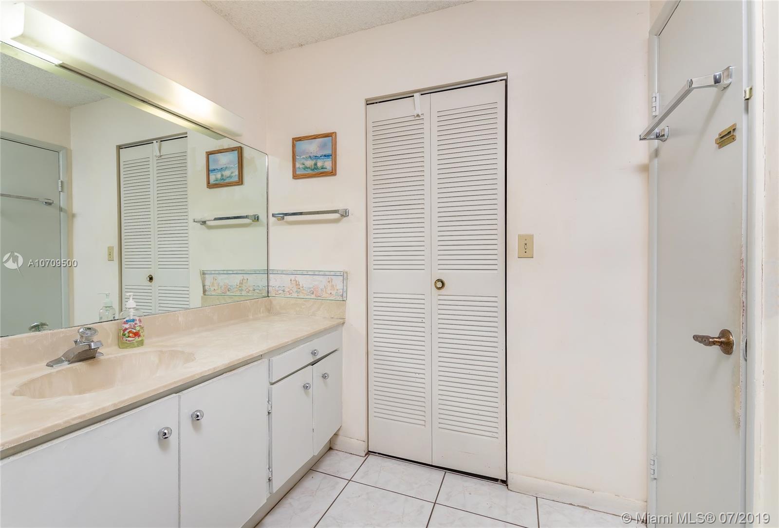 WEST LAKE VILLAGE II COND - Residential