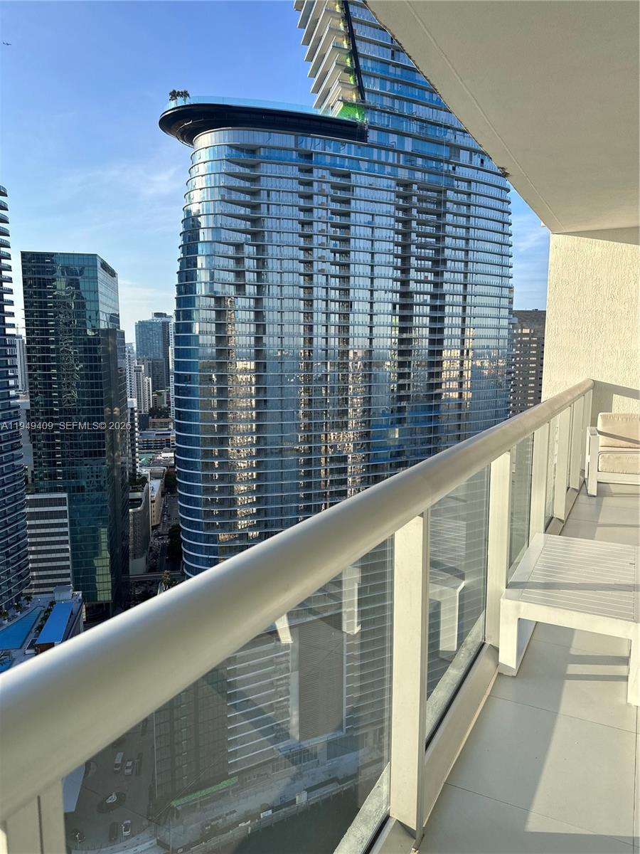 465 Brickell Ave 4006