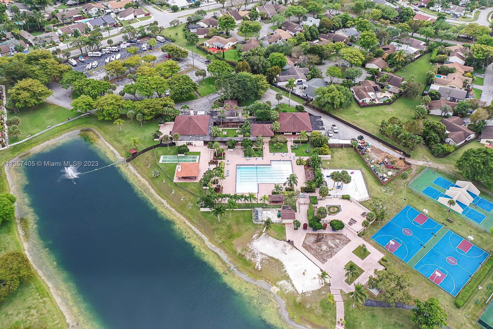 CROSSINGS SEC 5, THE - Residential