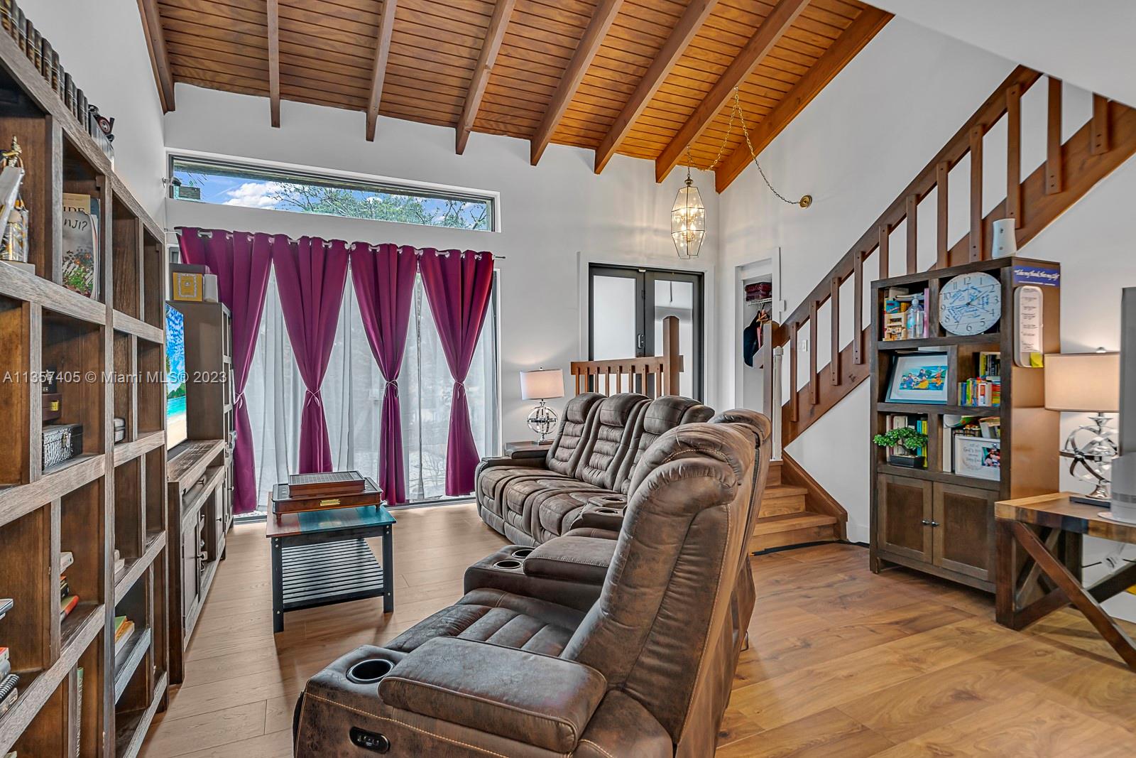 CROSSINGS SEC 5, THE - Residential