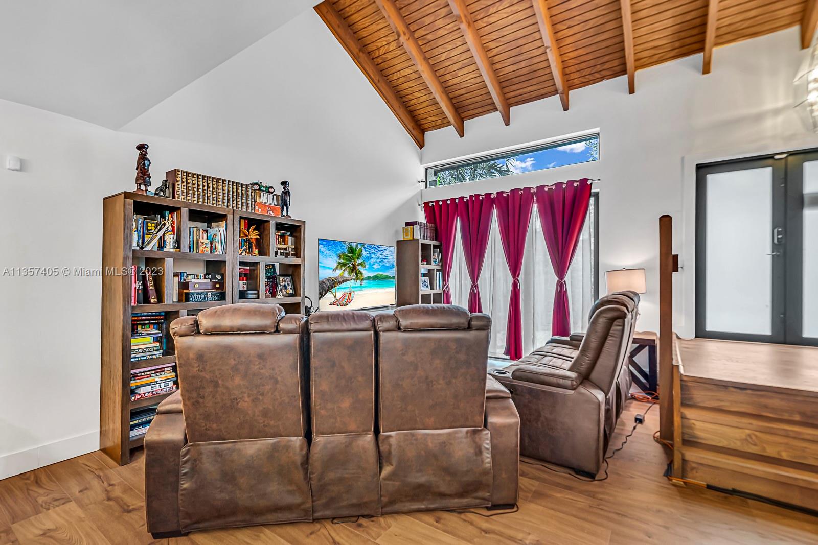 CROSSINGS SEC 5, THE - Residential