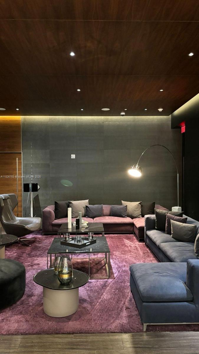 Best prices modern & stylish bed 3 bed, 3.5 bath residence at REACH brickell city Centre. Luxury condo designed by Arquitectonica with breathtaking water and city views from the 28th floor in the most prominent and chic destinations at the intersection of Brickell entertainment, business, and living. This unit is ready to move in, featuring lux finishes and many upgrades. It also counts with an additional den space that you can use as a TV room or office. Choose endless upscale enjoyment in a nearly one-acre amenity deck: heated pools, fitness center, grills, family fun, spa, salon, concierge, and more. This is your opportunity to live the most privileged and connected experience in the center of it.