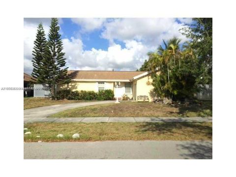 15640 SW 113 Ave Miami FL 33157
