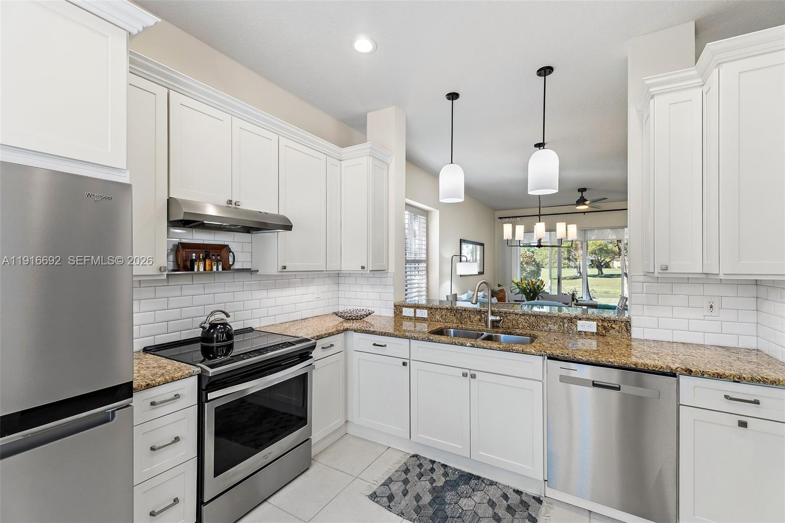 WILLOWBEND AT MARTIN DOWN - Residential