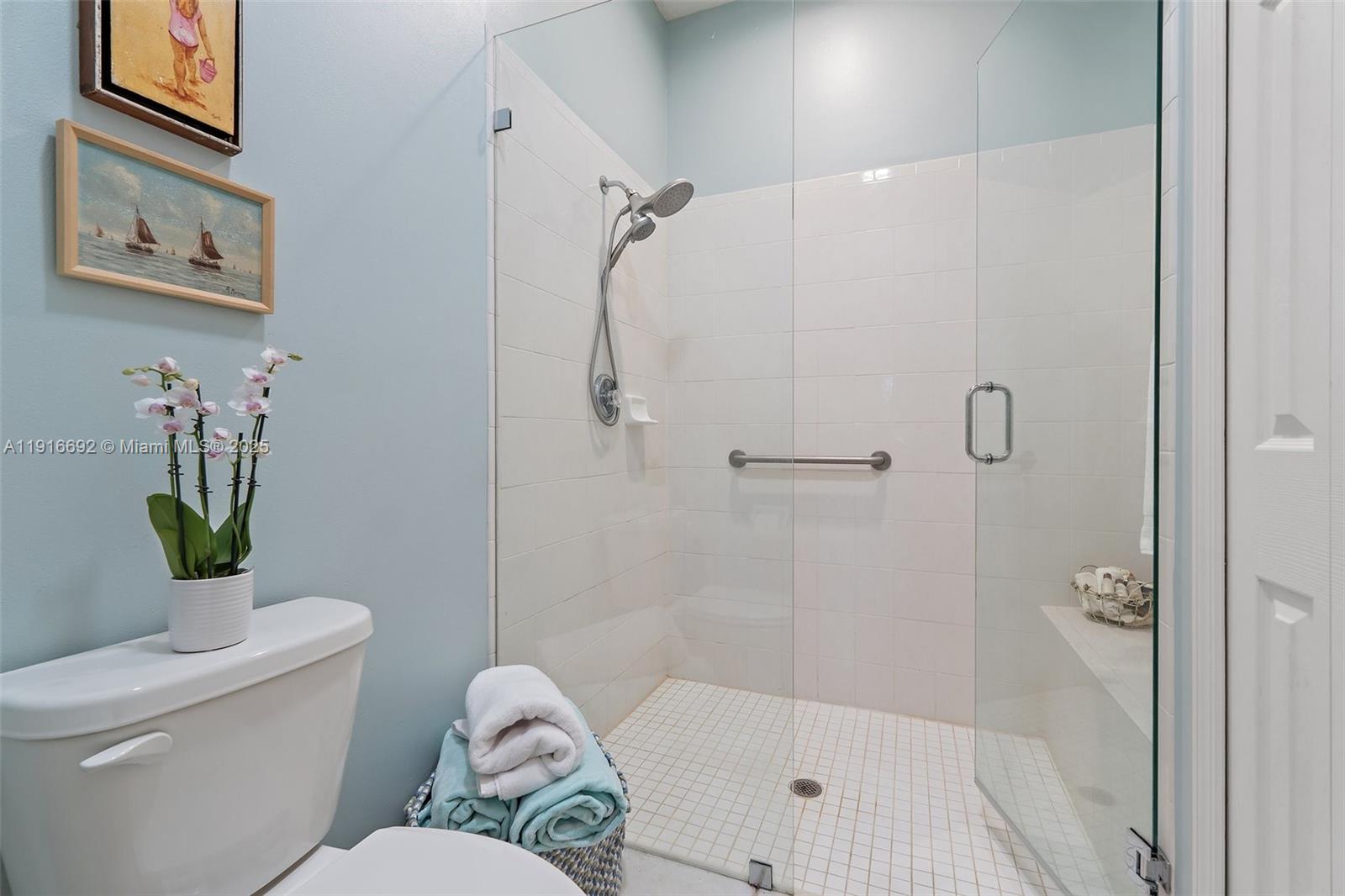 WILLOWBEND AT MARTIN DOWN - Residential