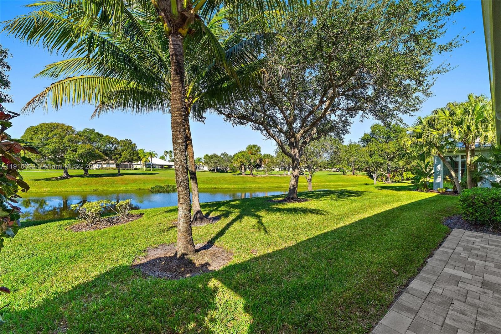 WILLOWBEND AT MARTIN DOWN - Residential