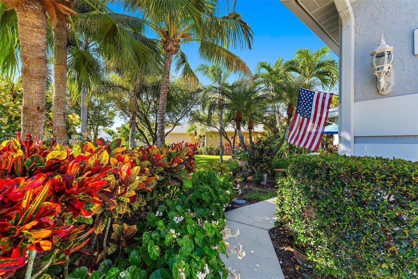 WILLOWBEND AT MARTIN DOWN - Residential