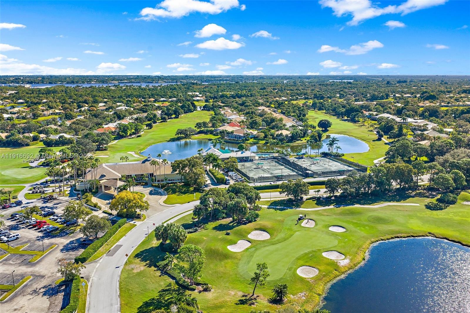 WILLOWBEND AT MARTIN DOWN - Residential