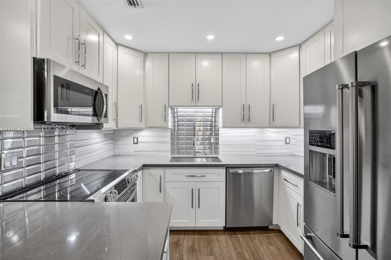 BAY COLONY CLUB CONDO - Residential