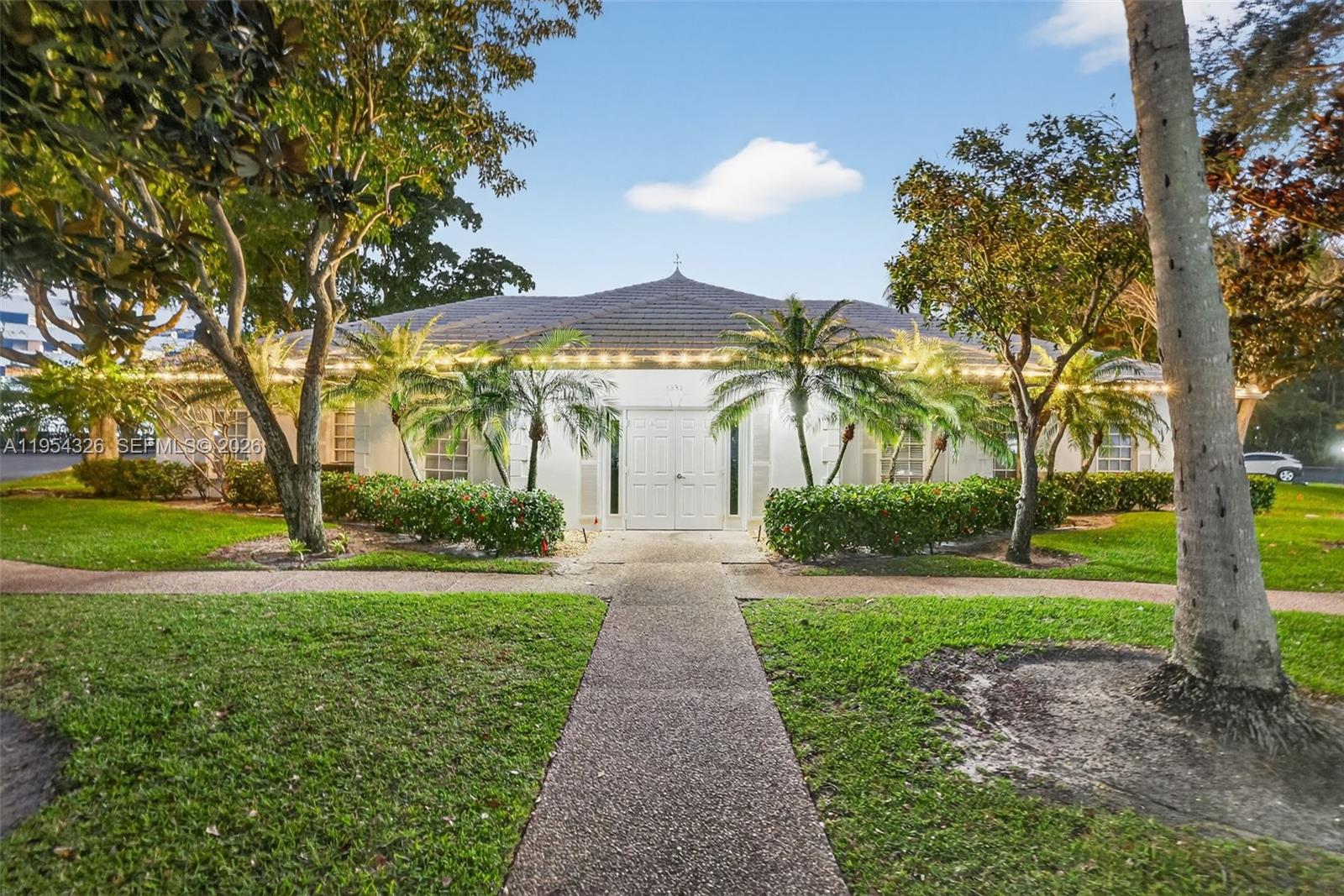 BAY COLONY CLUB CONDO - Residential