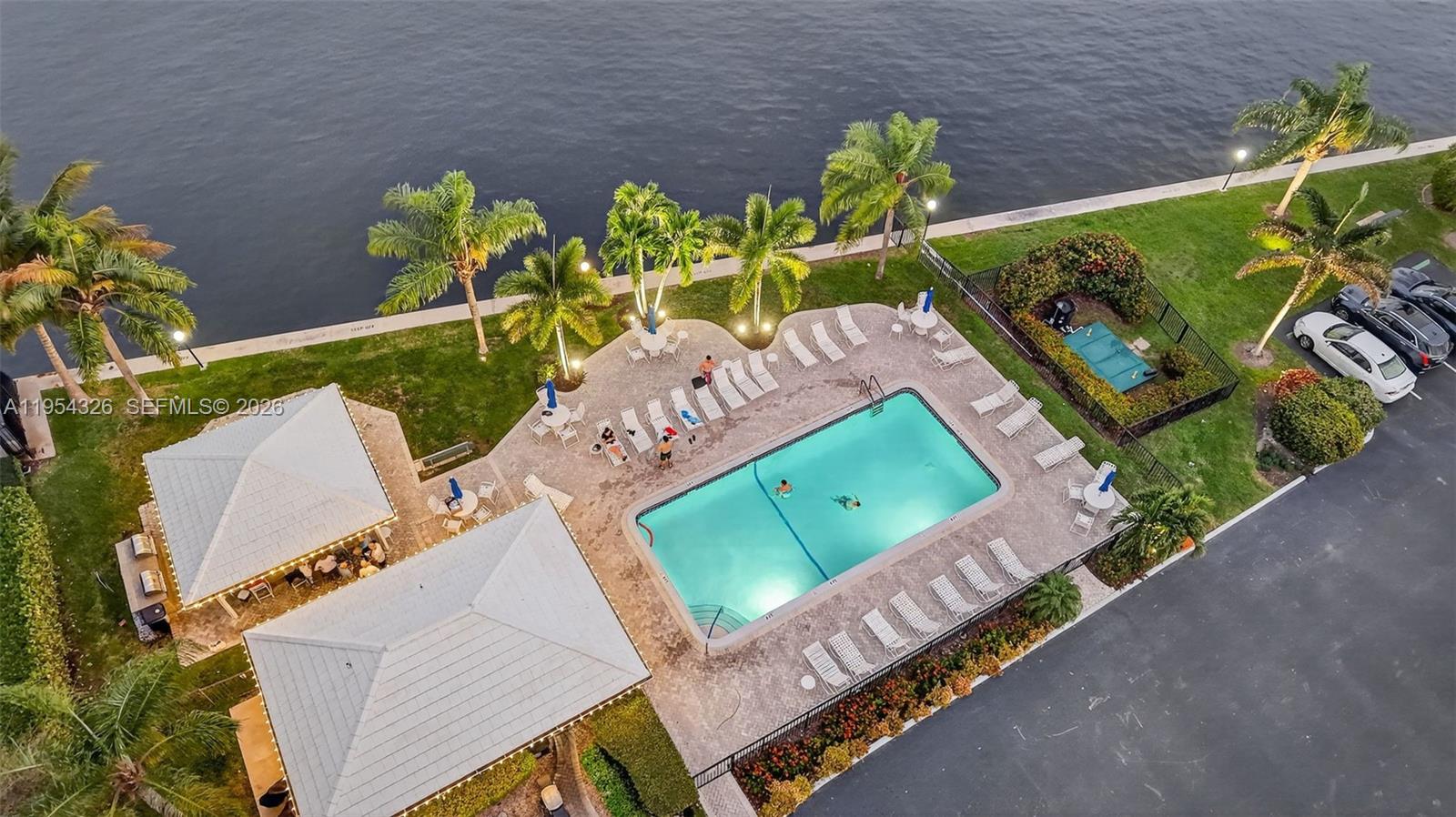 BAY COLONY CLUB CONDO - Residential