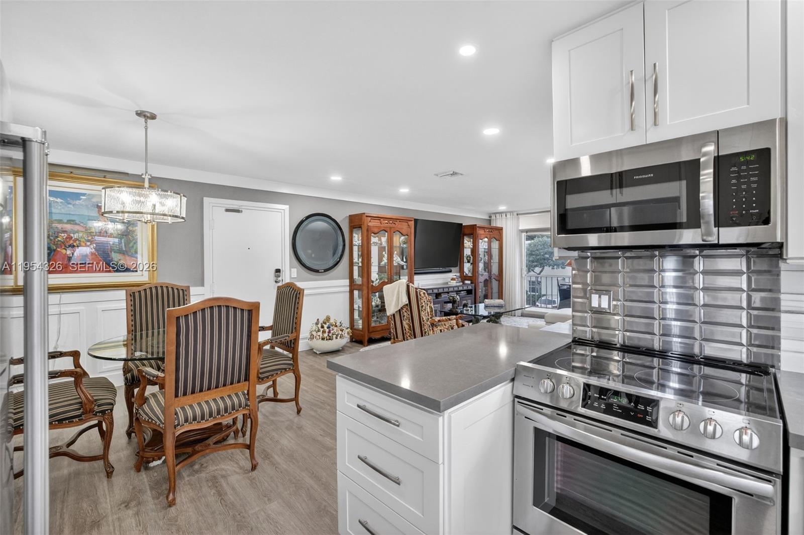 BAY COLONY CLUB CONDO - Residential