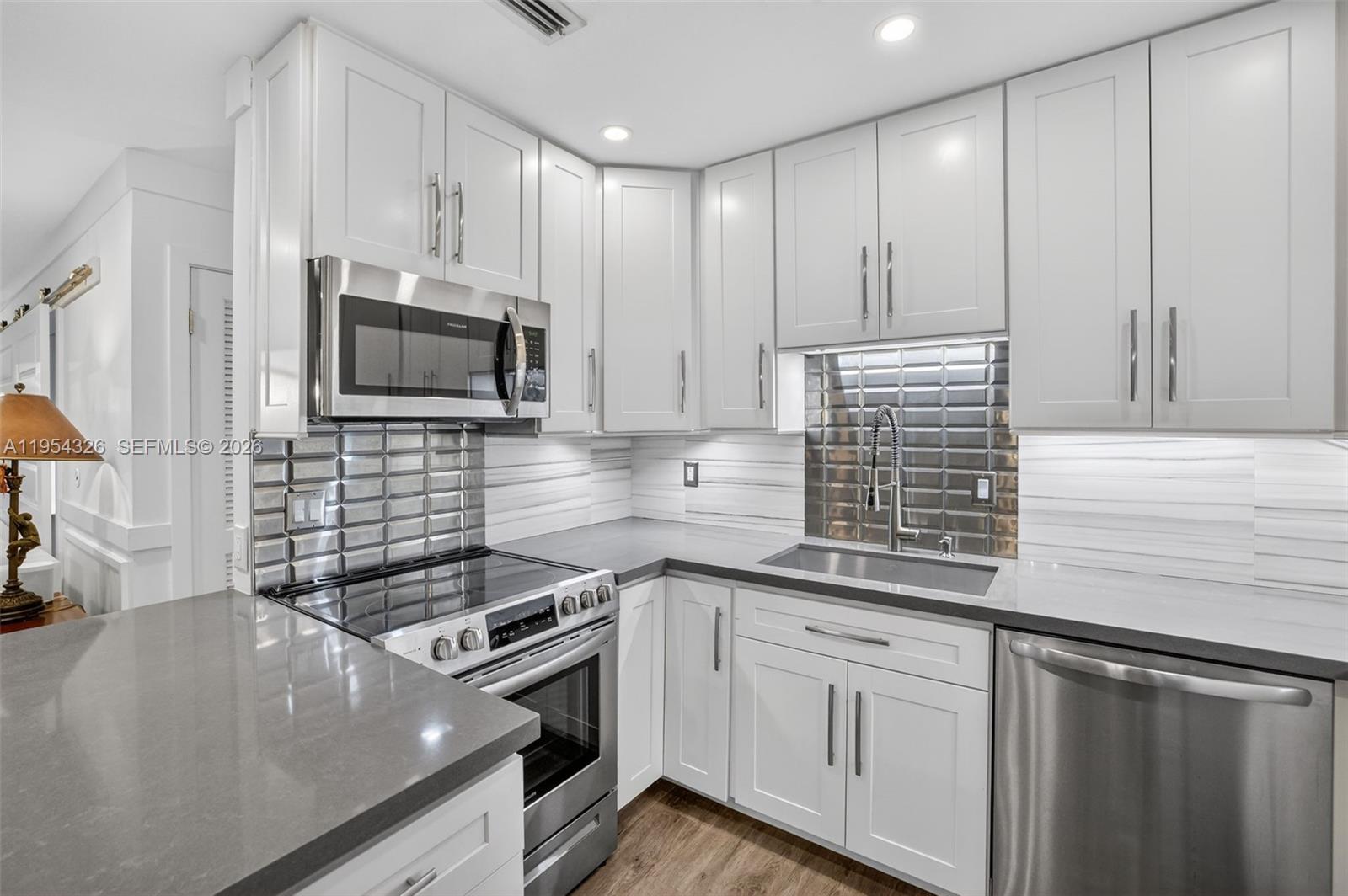 BAY COLONY CLUB CONDO - Residential