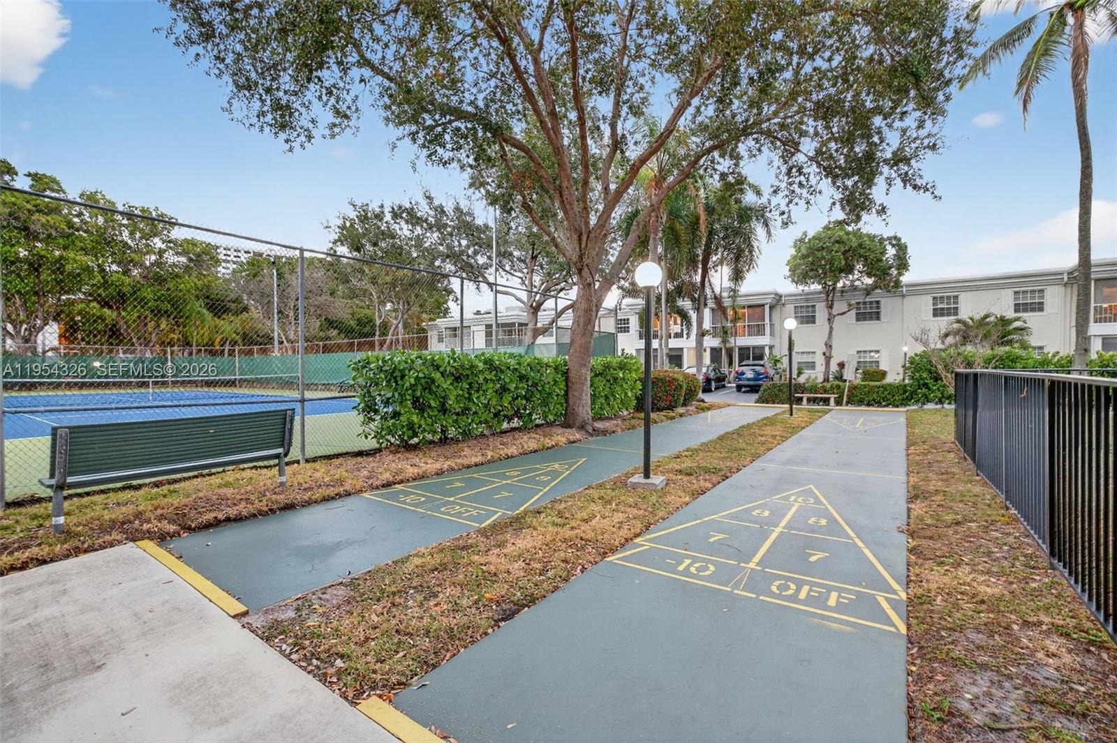 BAY COLONY CLUB CONDO - Residential