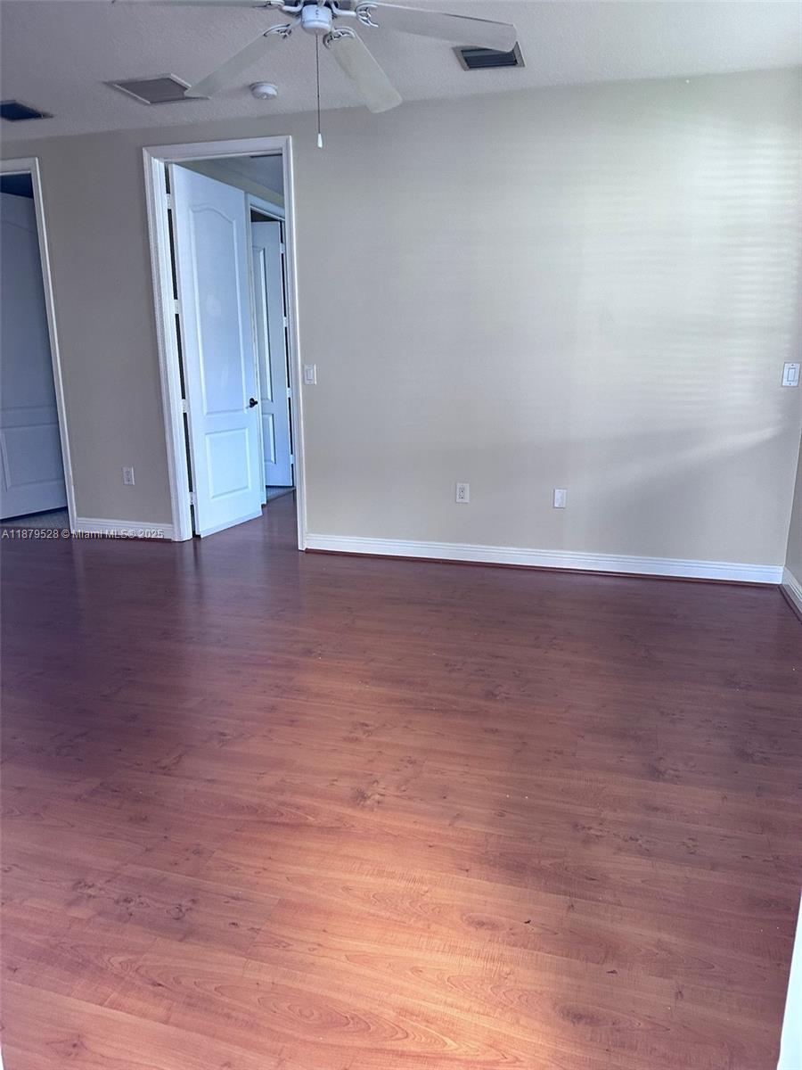 VILLAGE AT SAILBOAT BEND - Residential Lease