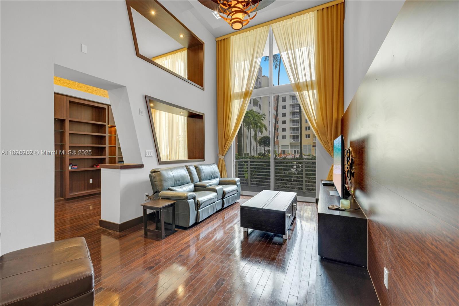 2775 NE 187th St 120