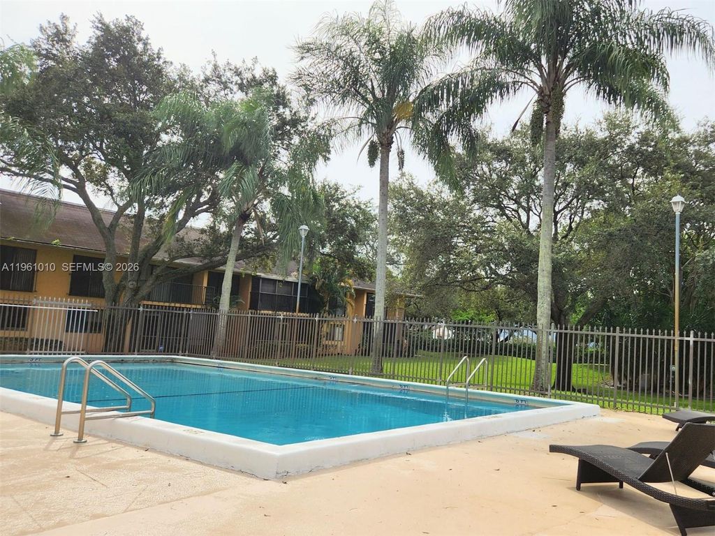 Photo of 5921 Washington St #124, Hollywood, FL 33023 (MLS # A11961010)