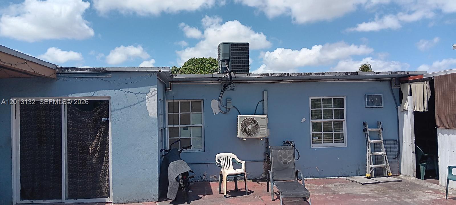 SUN-TAN VILLAGE SEC 4 - Residential