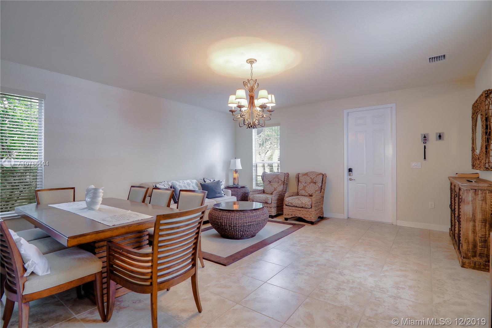 KENDALL COMMONS RESIDENTI - Residential