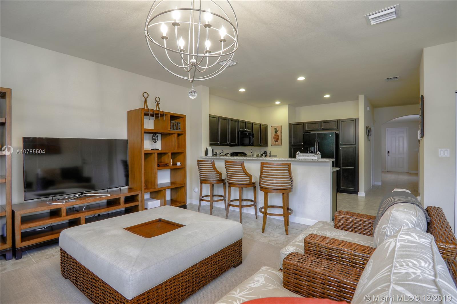 KENDALL COMMONS RESIDENTI - Residential