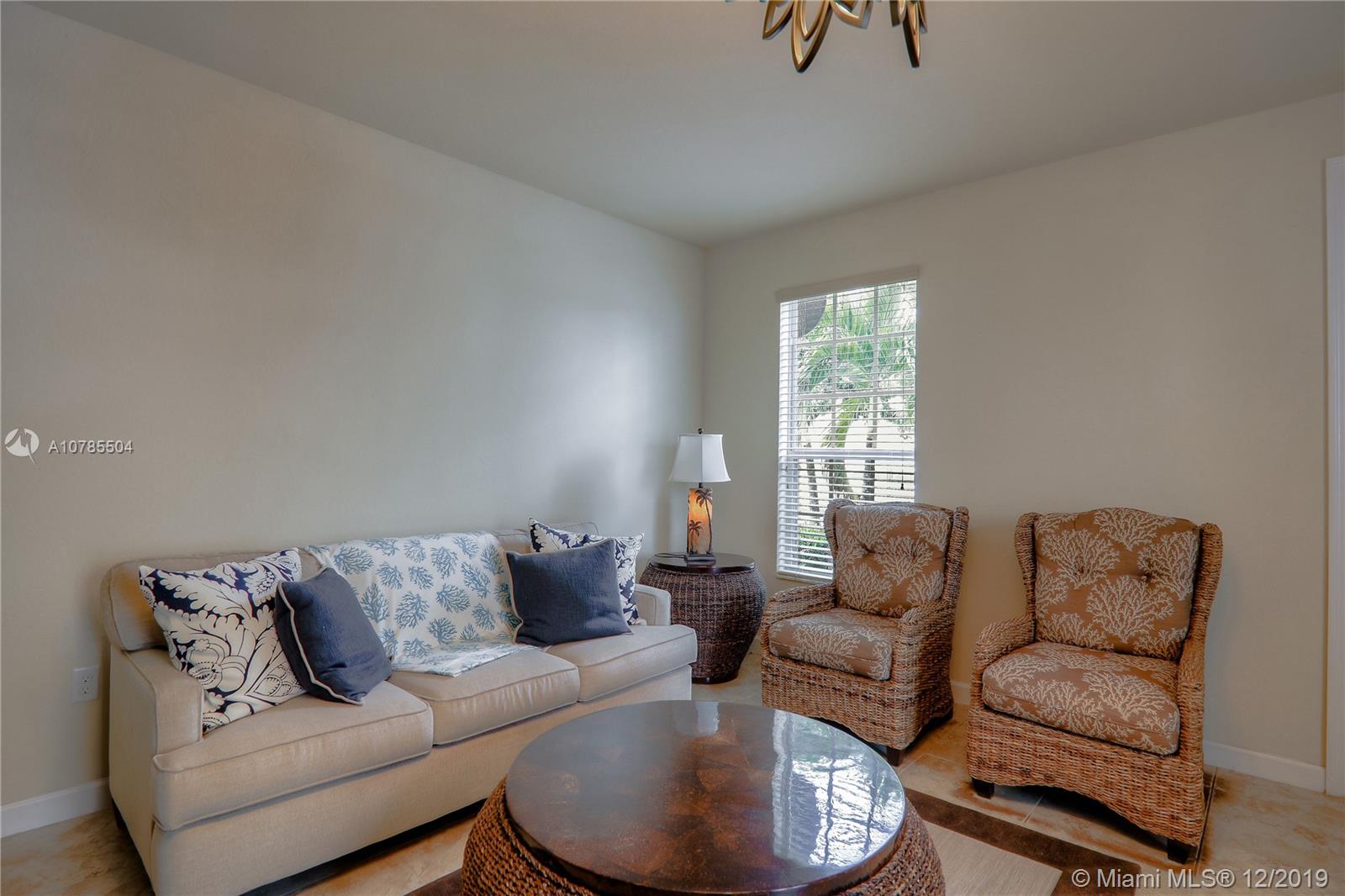 KENDALL COMMONS RESIDENTI - Residential