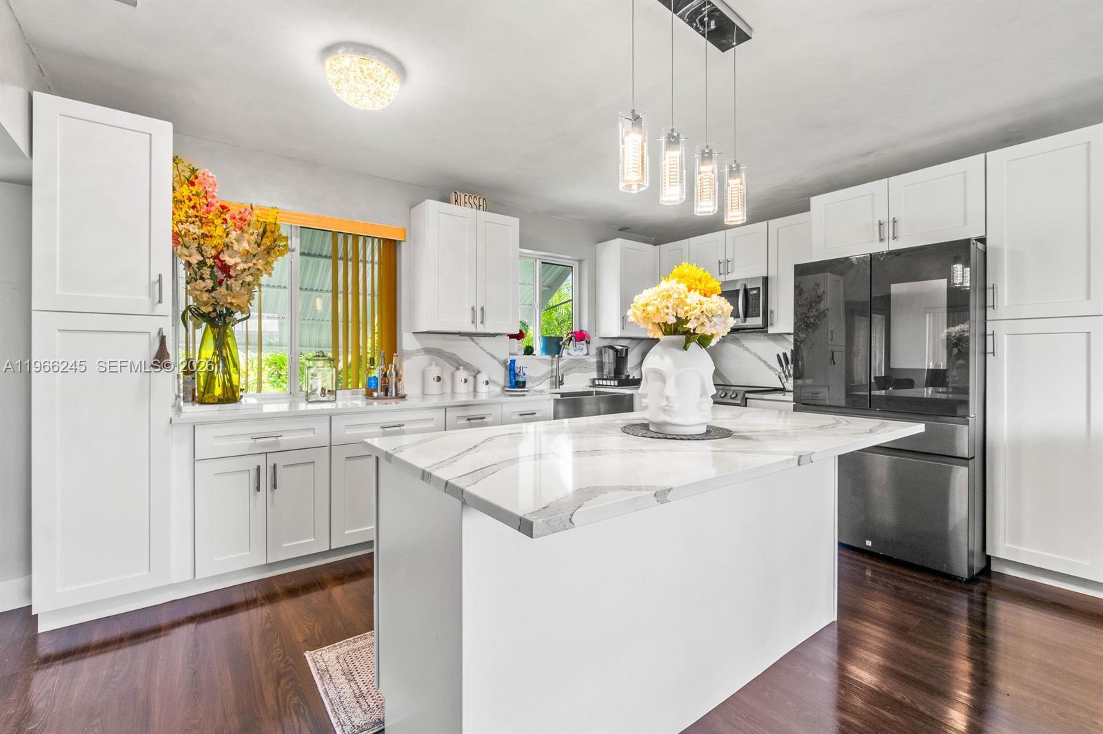 SHERIDAN LAKES CONDO HOUS - Residential