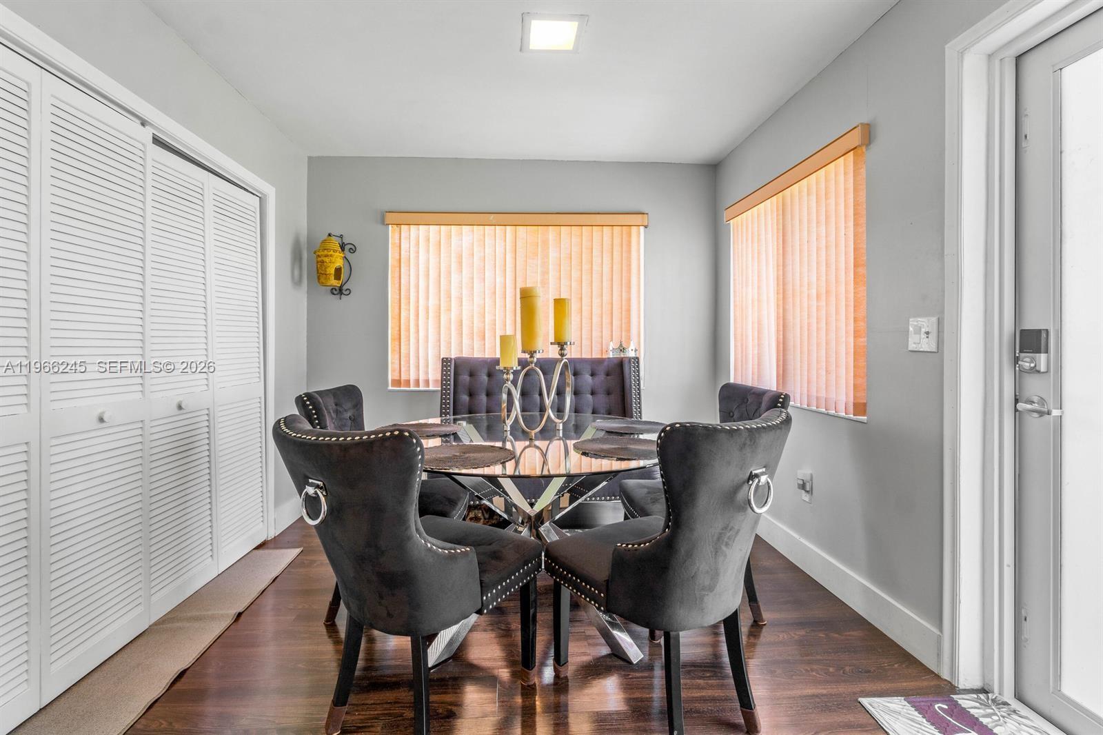 SHERIDAN LAKES CONDO HOUS - Residential