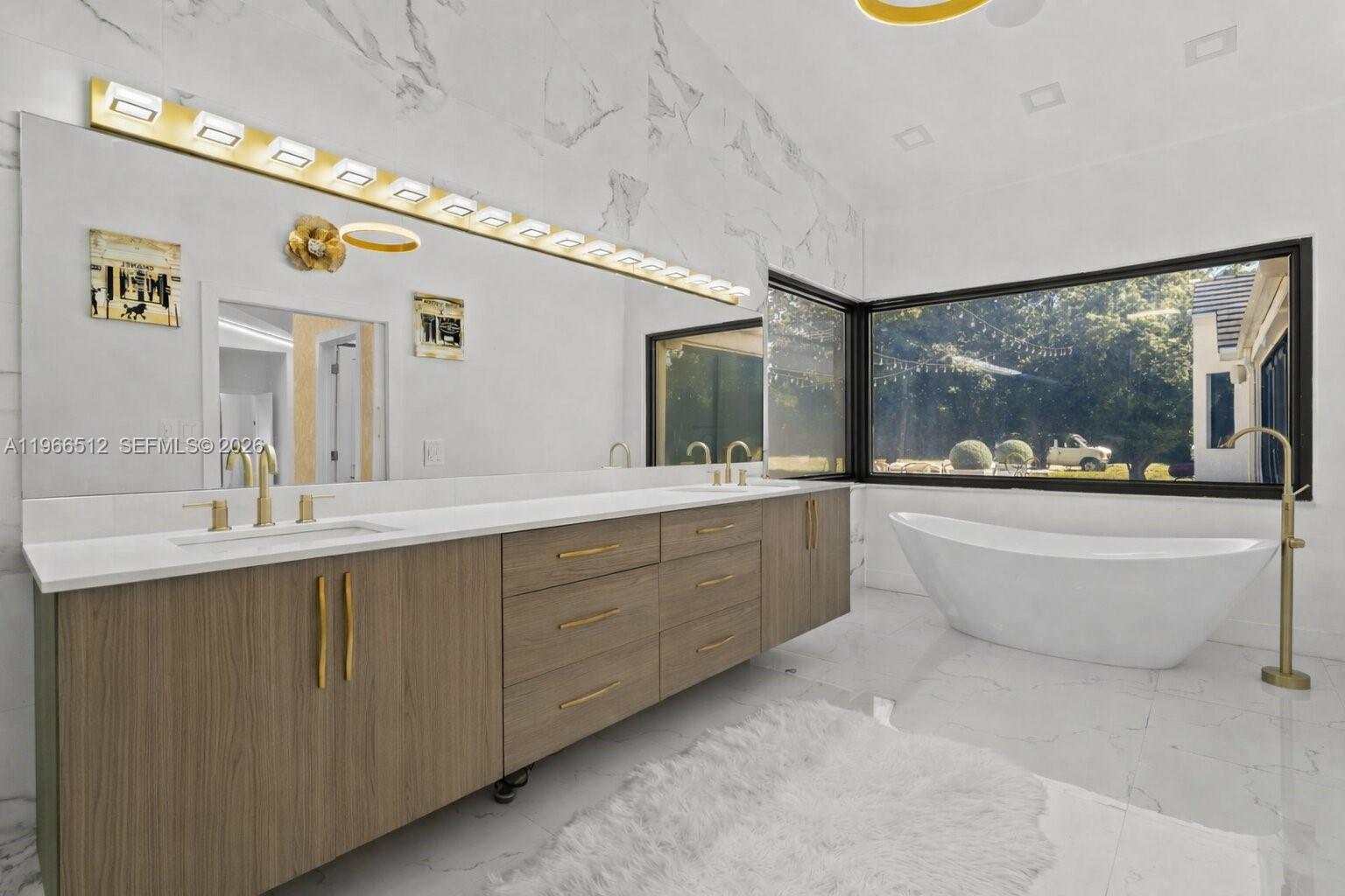 Lindbergh's Landing - Residential