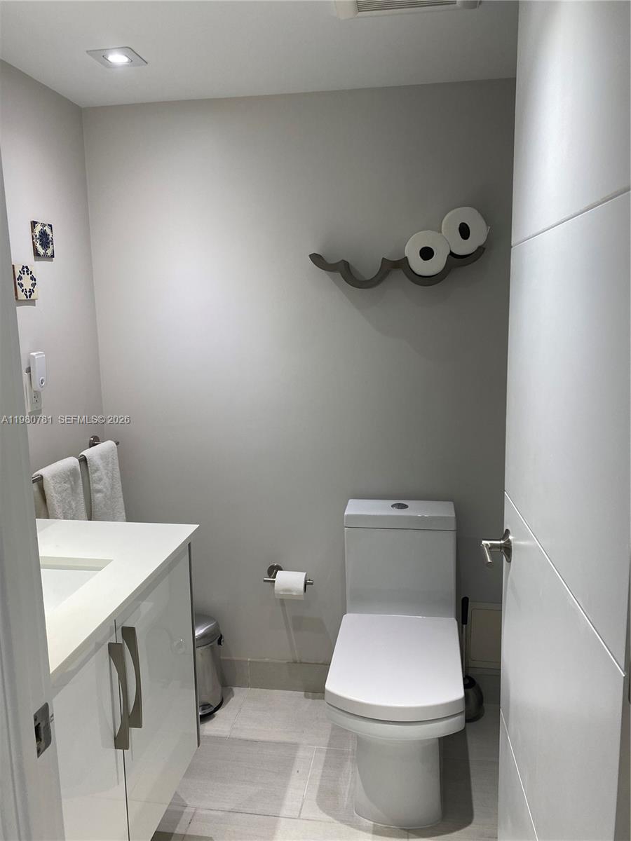 MAISON GRANDE CONDO - Residential