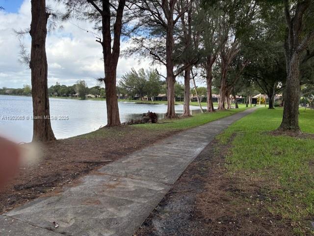 EVERGLADES SUGAR & LAND C - Residential Lease