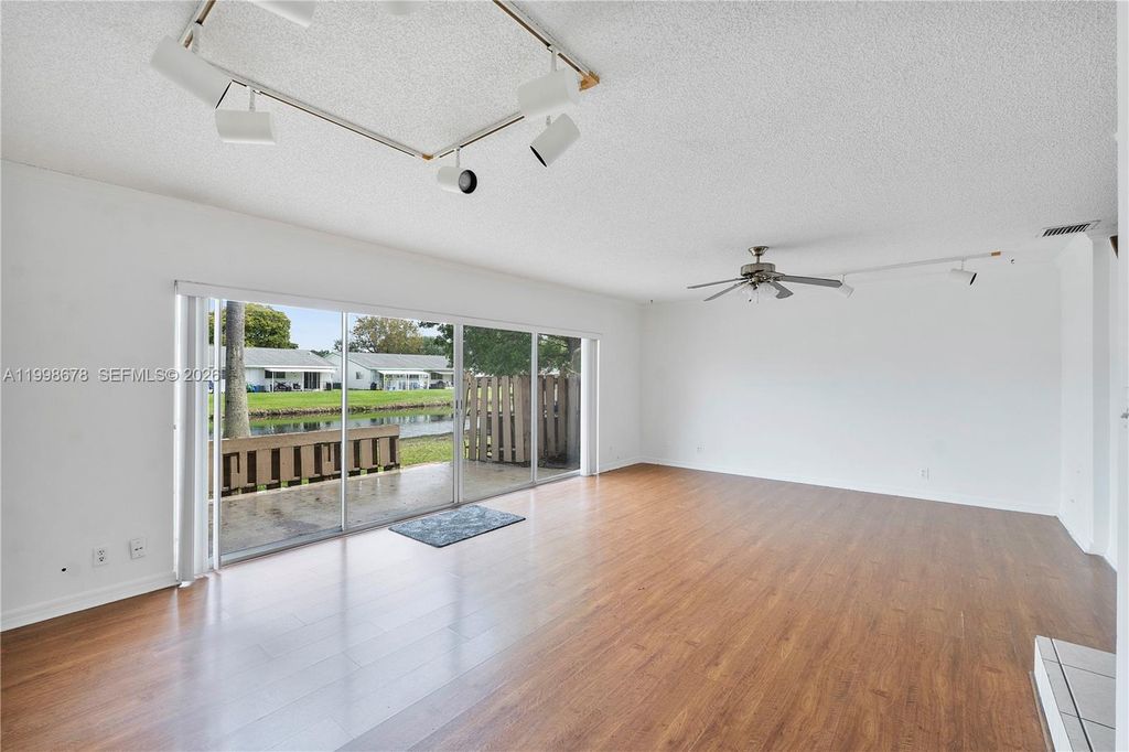 Photo of 8243 NW 9th Ct #7, Plantation, FL 33324 (MLS # A11998678)