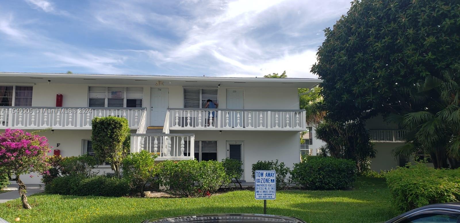 133 Coventry F 133, West Palm Beach, Palm Beach County, Florida - 2 Bedrooms  
2 Bathrooms - 