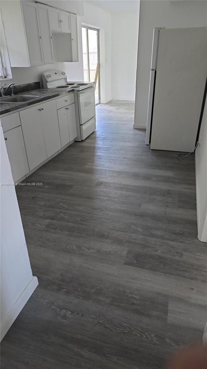 GRAMERCY PARK UNIT 2 - Residential Lease