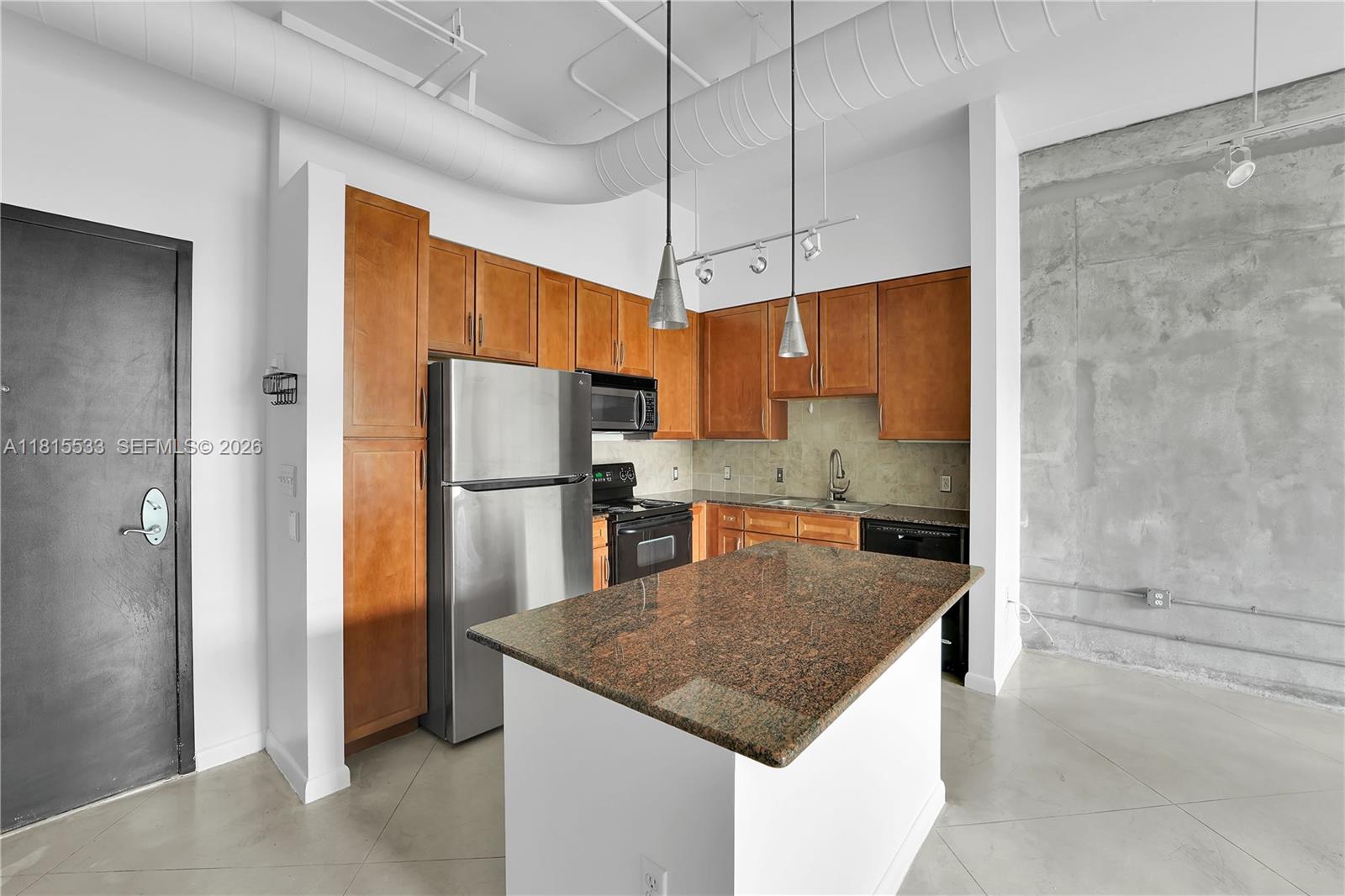 2001 Biscayne Blvd 2305