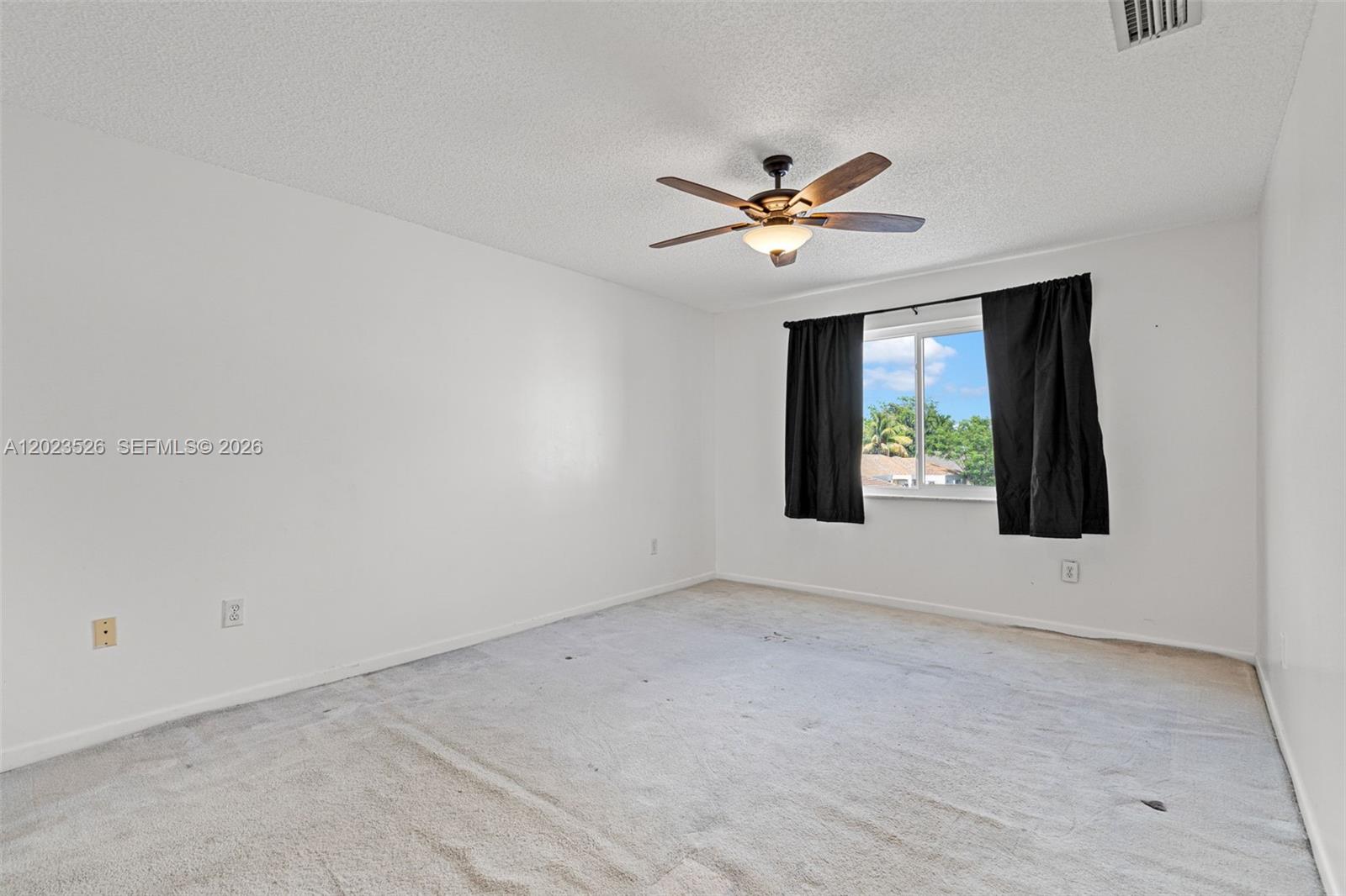 LAKES BY THE BAY SEC 5 - Residential