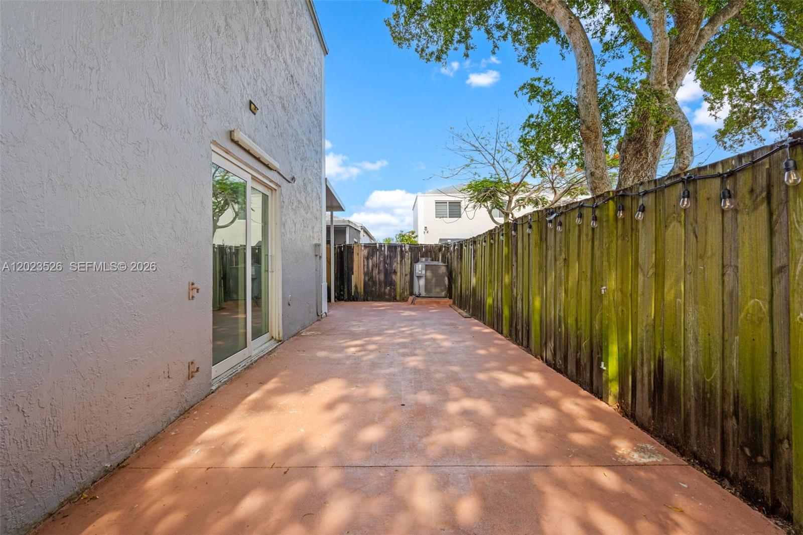 LAKES BY THE BAY SEC 5 - Residential