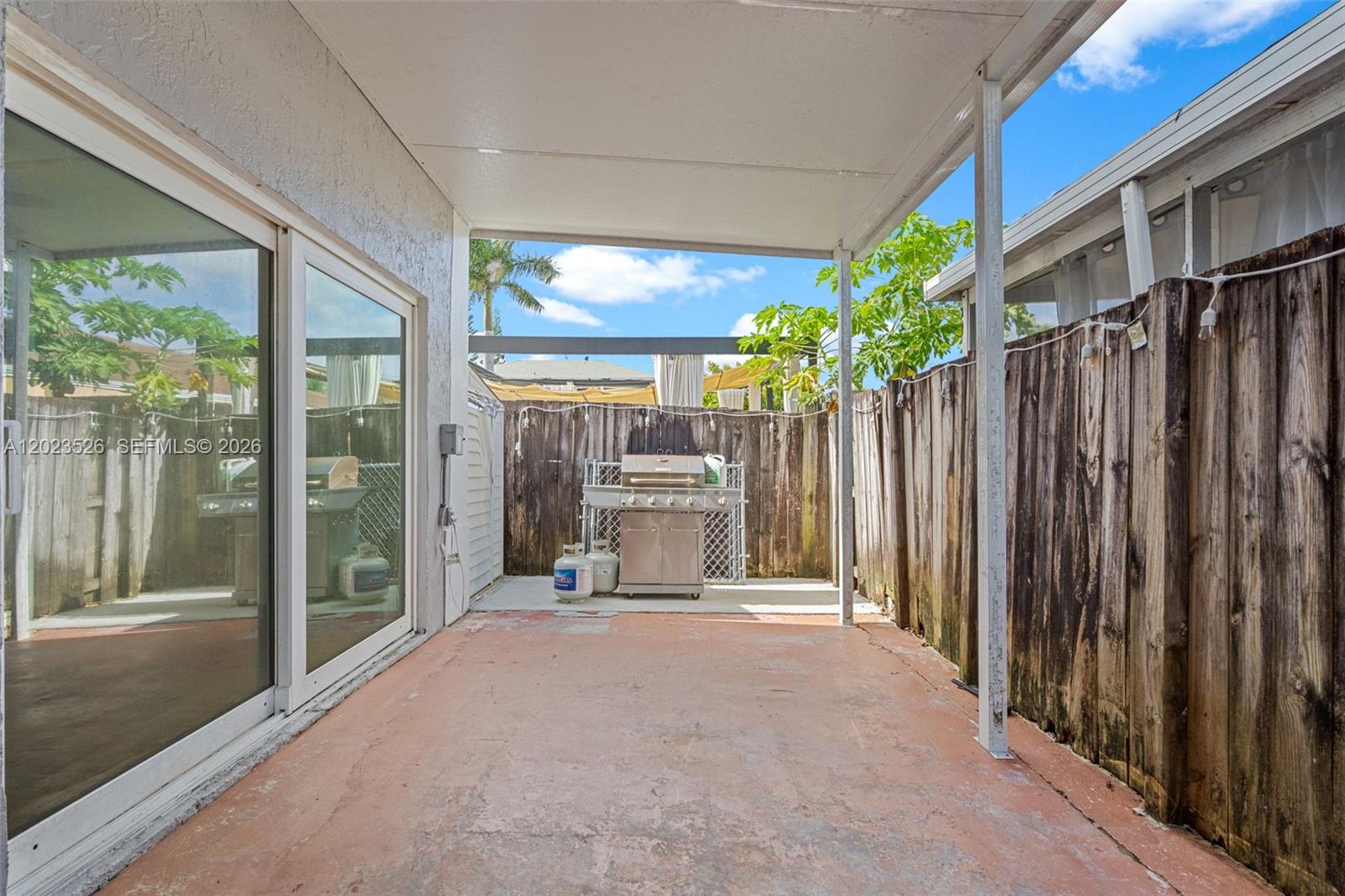 LAKES BY THE BAY SEC 5 - Residential