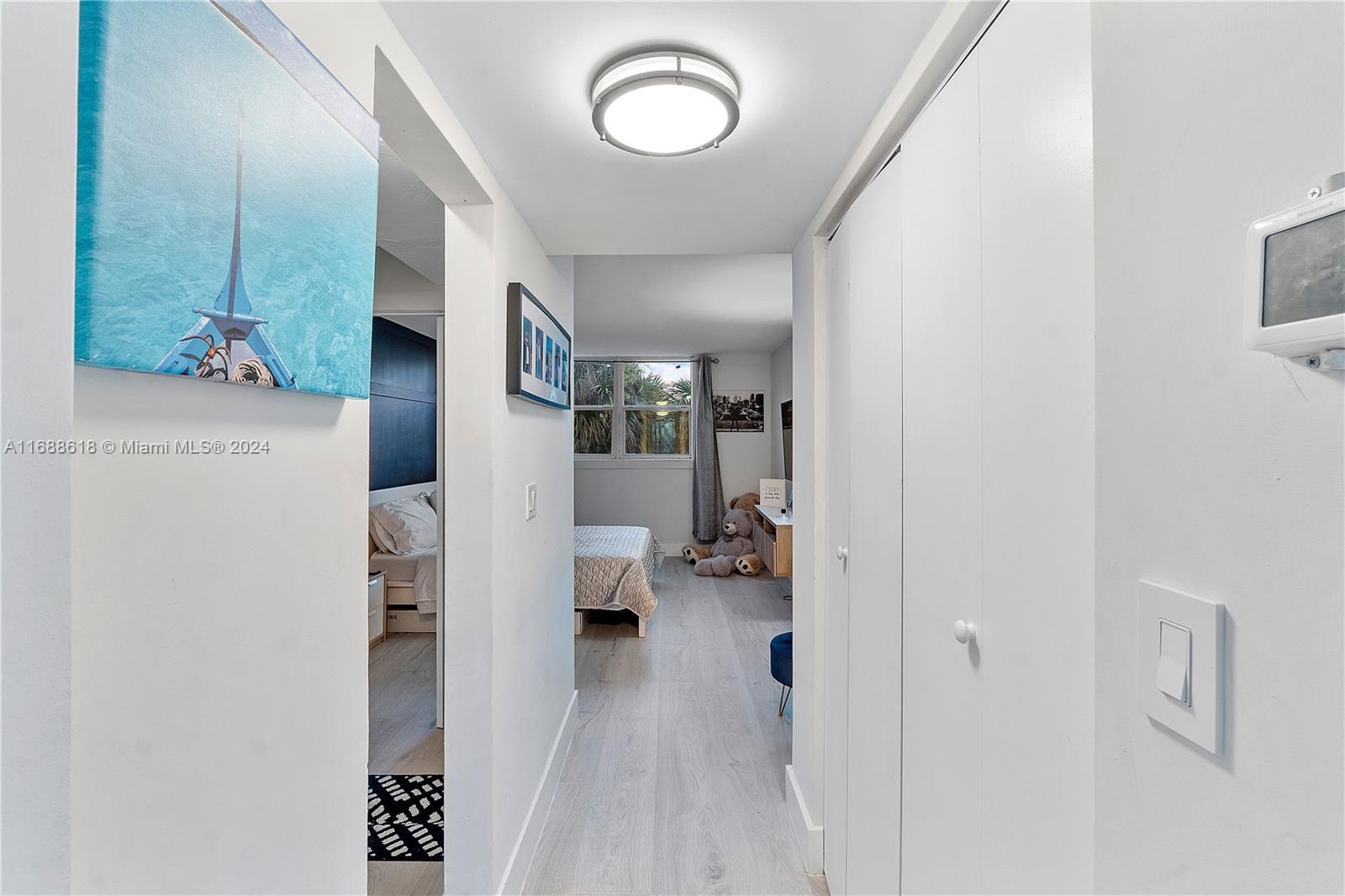 OMEGA CONDO NO 3 - Residential