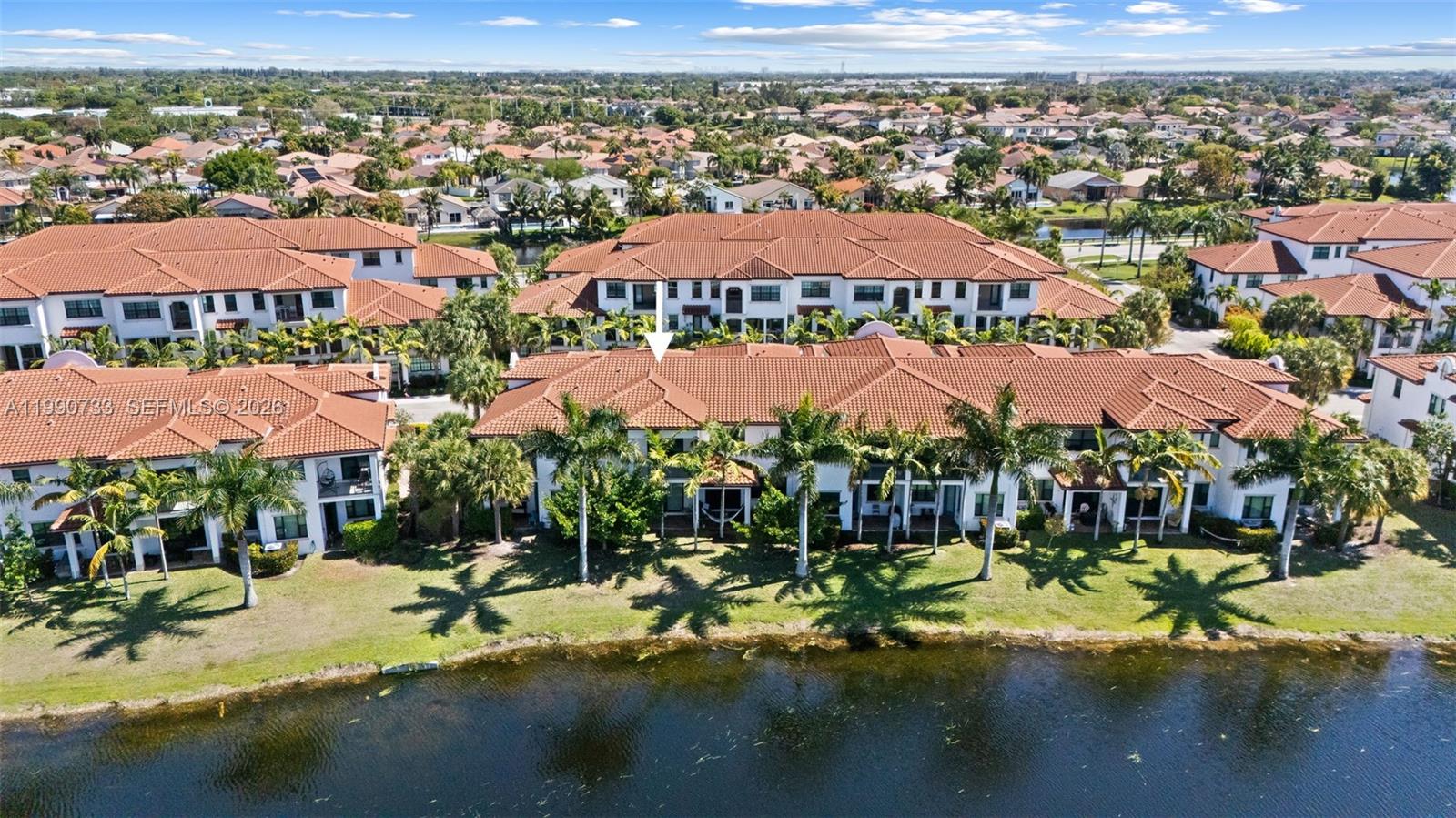 PEMBROKE LAKES SOUTH - Residential