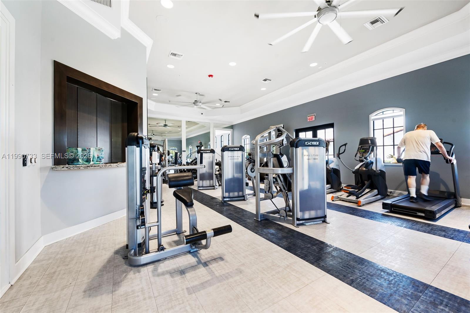 PEMBROKE LAKES SOUTH - Residential